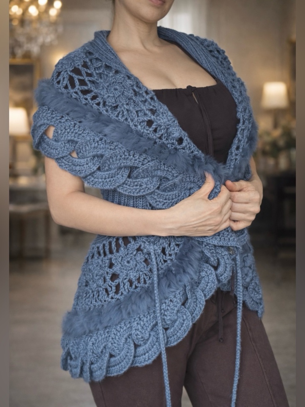 Sioni Blue Crochet Knit Vest Boho Shawl Rabbit Fur Trim Snap Front L/XL